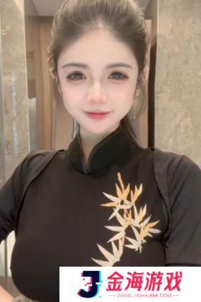 狗头萝莉解锁新造型,黑色国风长袍难掩好身材,网友:这腰简直羡慕死