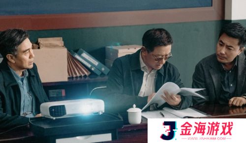 《我是刑警》秦川与武老的对话，暴露了他的真正目的，真是任重而道远啊