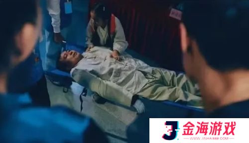 马保国首部短剧杀青，出演武林宗师，暴打外国大力士，什么远古剧情