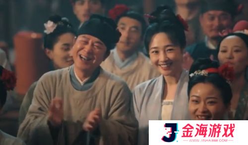 《清明上河图密码》顾震并非良善，接近赵不尤意图明显，刚出虎坑又入狼窝